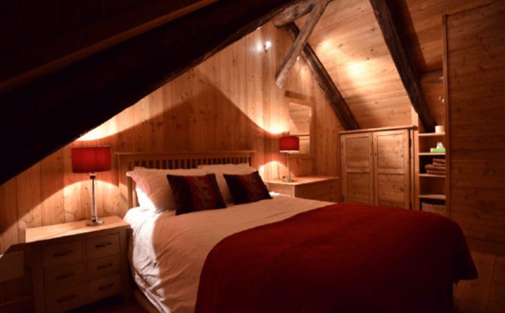 Chalet Nine, Serre Chevalier, Double Bedroom 2